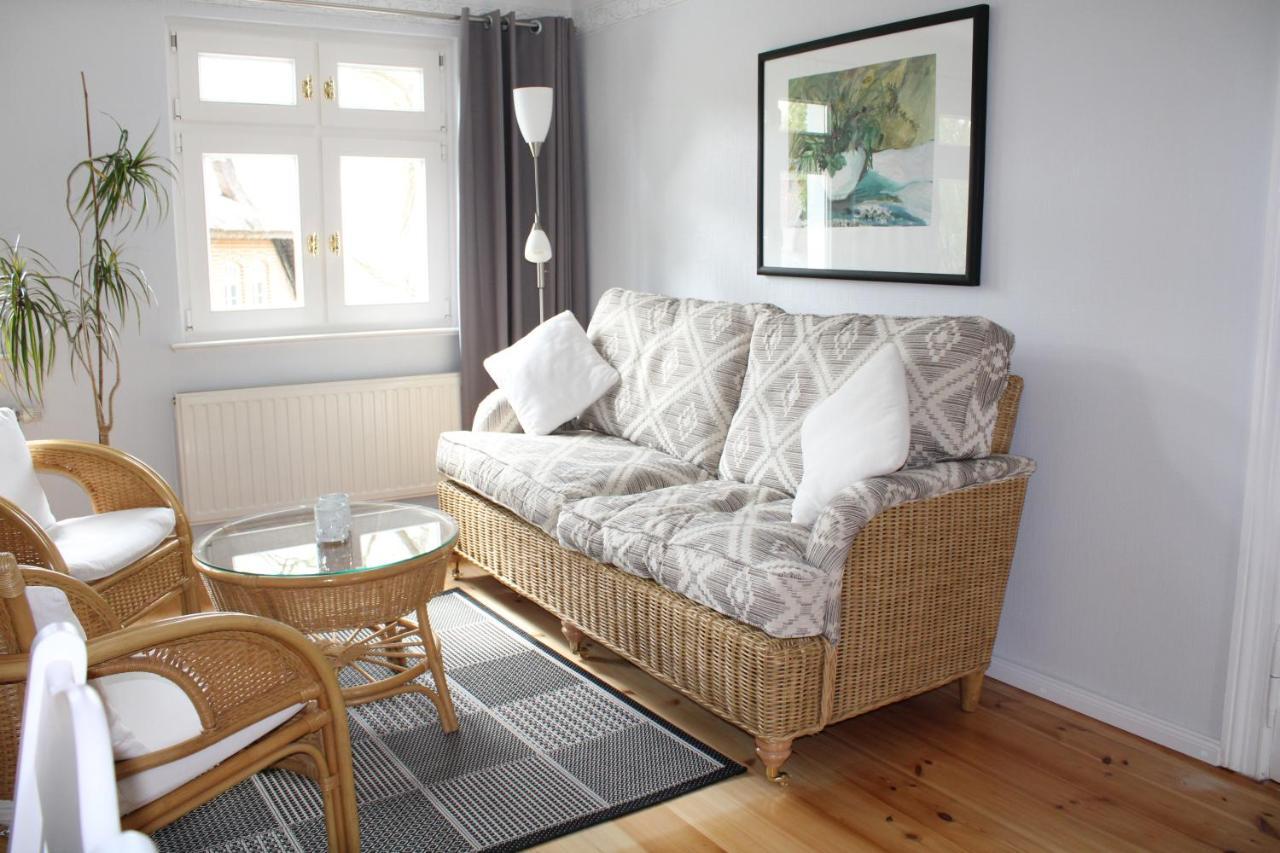 Haus Rosengarten Apartment Middelhagen