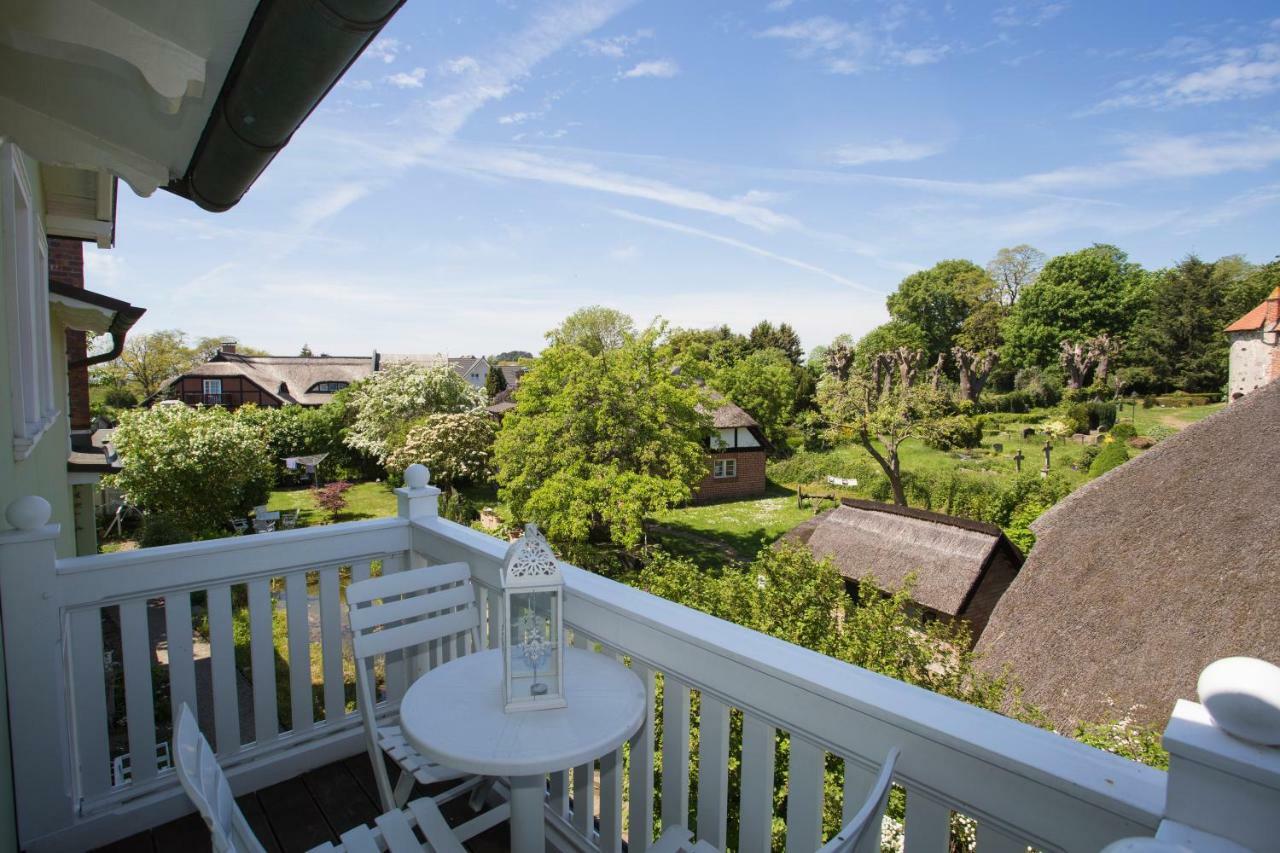 Apartment Haus Rosengarten Middelhagen